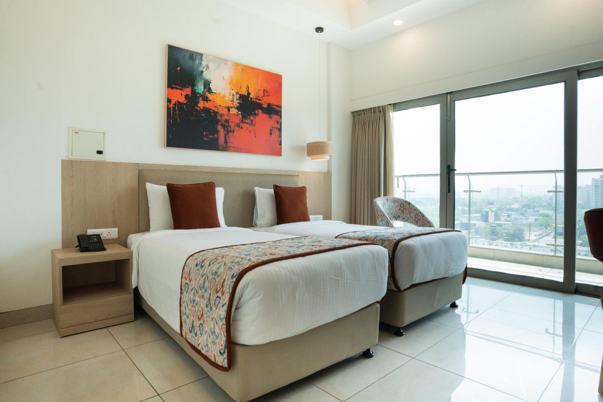 Ar Suites Klj Square Gurgaon Exterior photo
