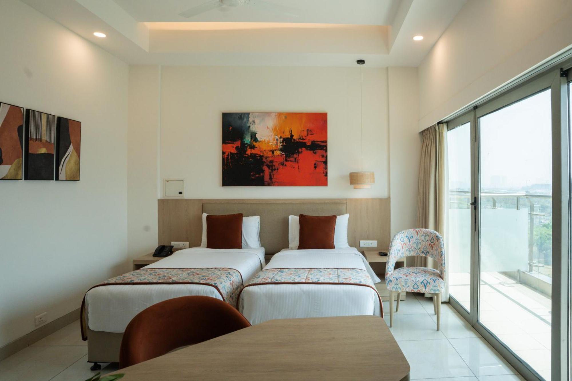 Ar Suites Klj Square Gurgaon Exterior photo
